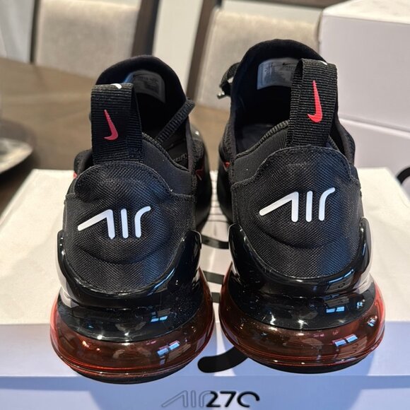 Nike Air Max 270 Black and Red - Picture 3 of 6